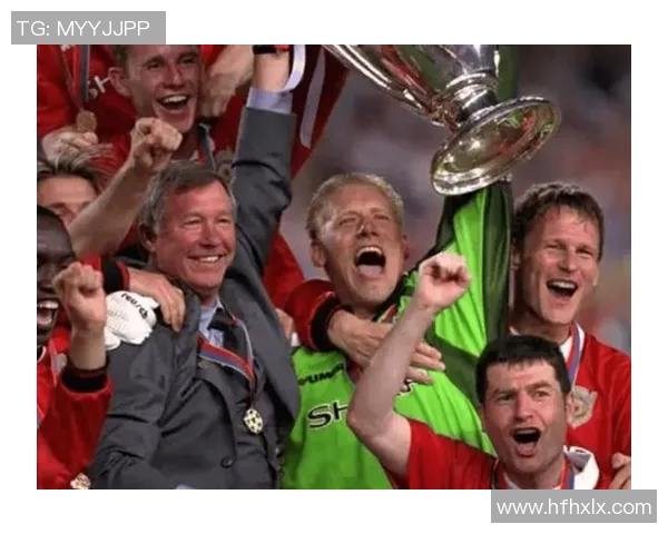 曼联官方宣布完成首名签约，热情迎接新援加盟！